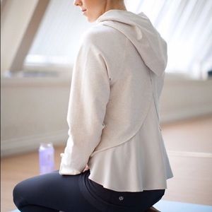 Lululemon *PURPLE Pull Me Over Hoodie